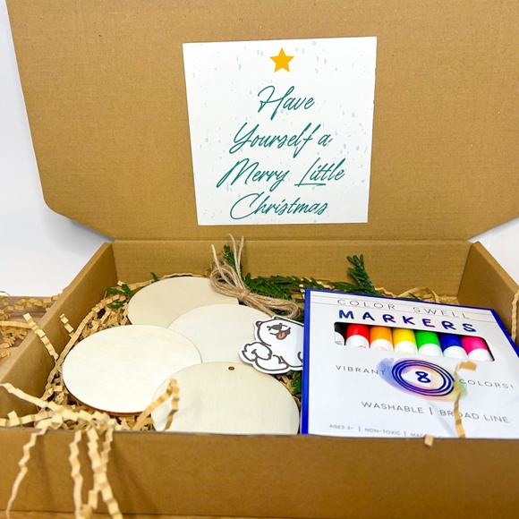 DIY Ornament Kit for All Ages | Christmas Crafting - Picture 8 of 8